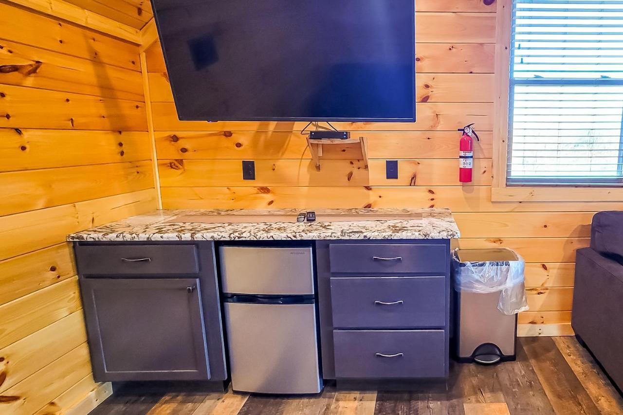 3 Lazy Bears Chalet Gatlinburg Esterno foto