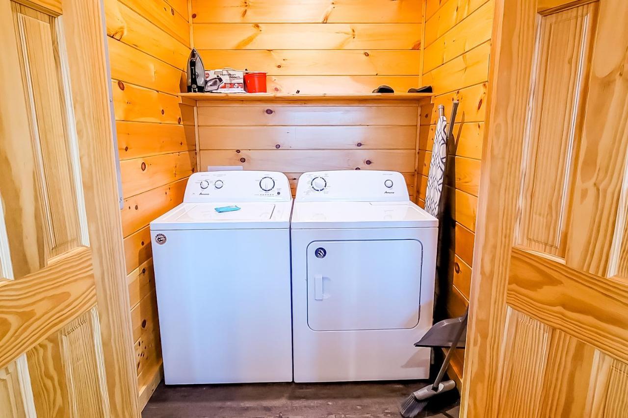 3 Lazy Bears Chalet Gatlinburg Esterno foto