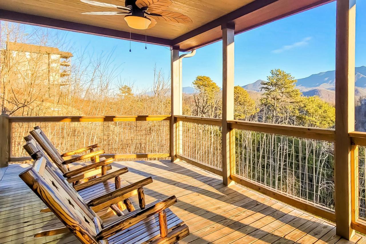 3 Lazy Bears Chalet Gatlinburg Esterno foto