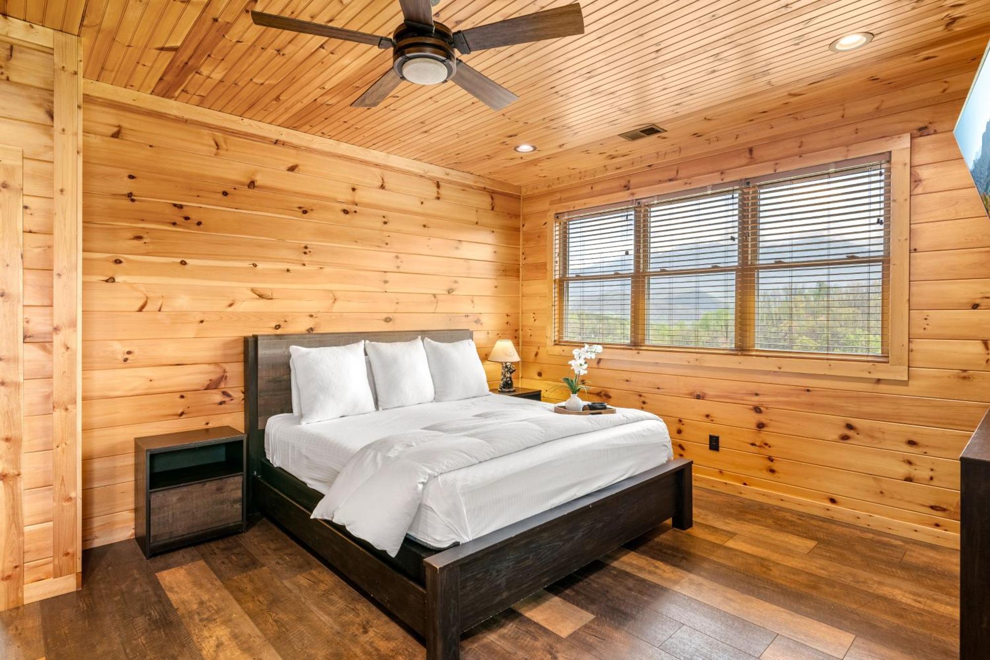 3 Lazy Bears Chalet Gatlinburg Esterno foto