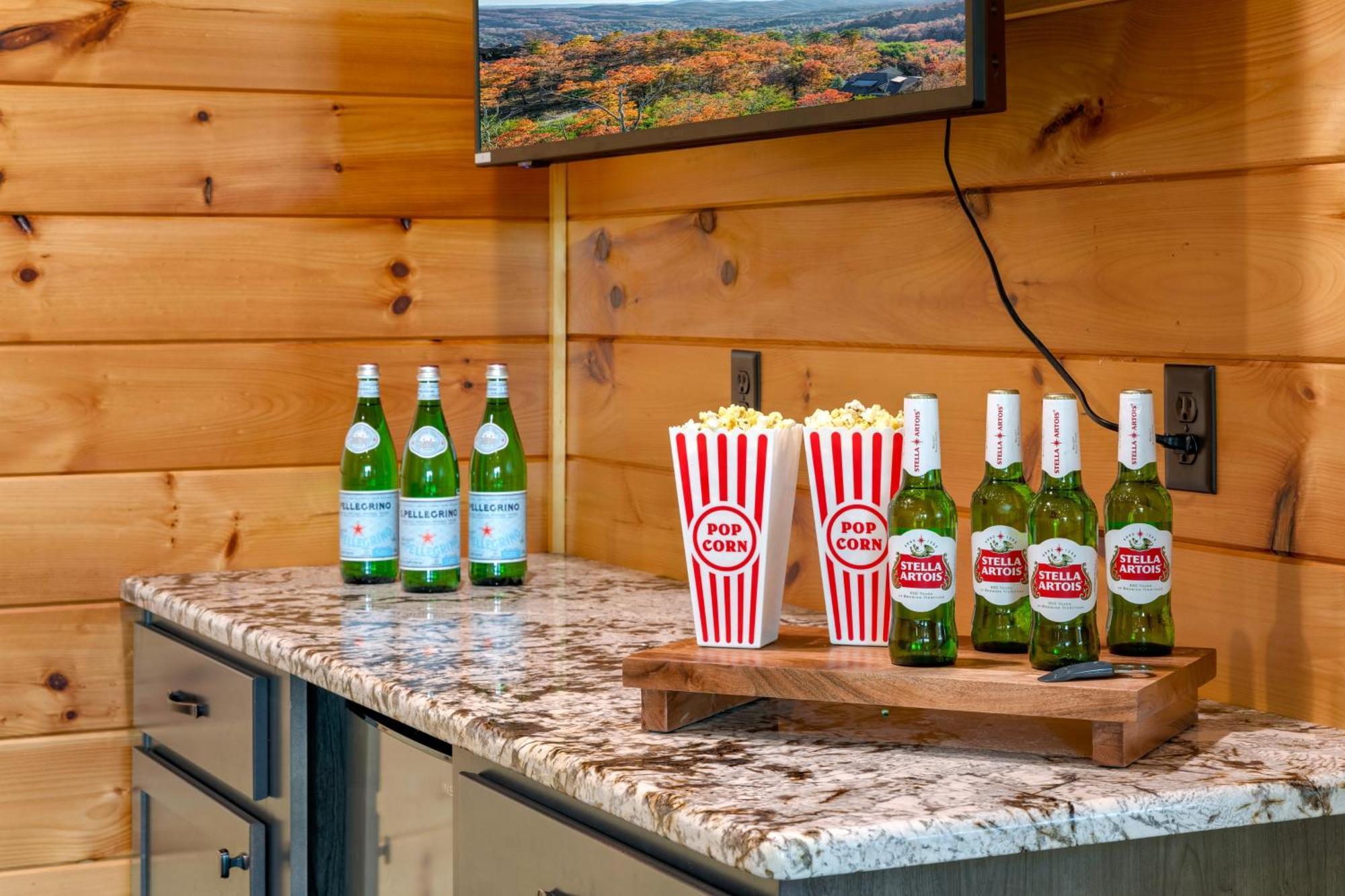 3 Lazy Bears Chalet Gatlinburg Esterno foto