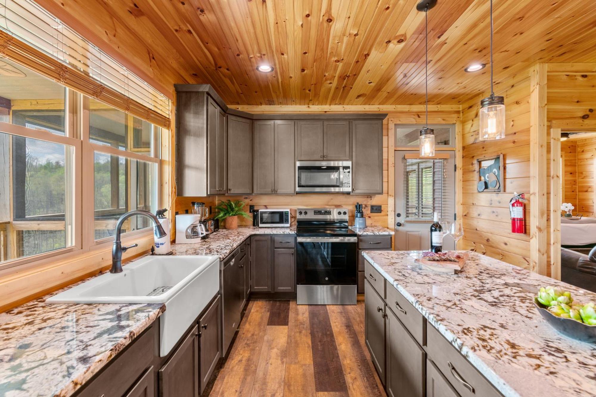 3 Lazy Bears Chalet Gatlinburg Esterno foto